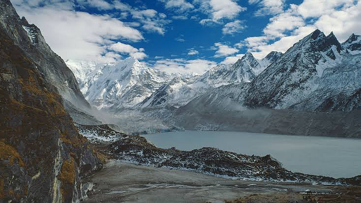 qaumiawaz_2026-08-27_iirhsbk4_Glacial-Lake