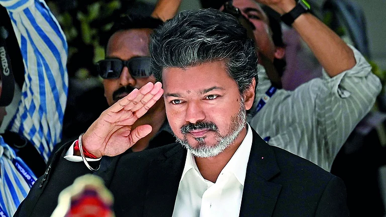 qaumiawaz_2026-09-02_febc31ht_CM-Vijay